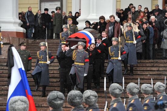 Final farewell paid to actress Ludmila Kasatkina