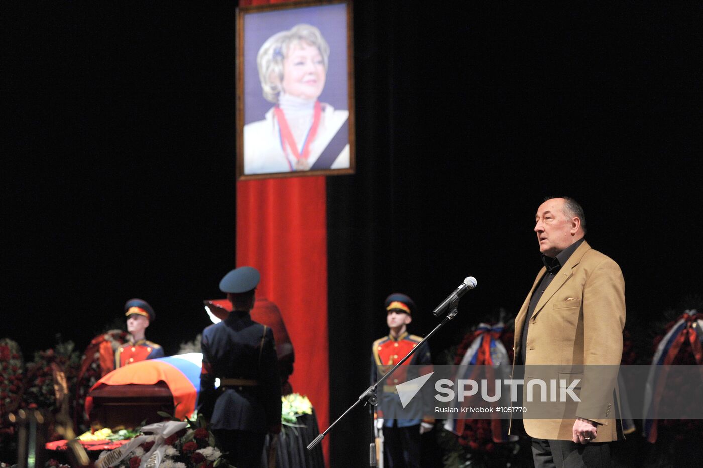 Final farewell paid to actress Ludmila Kasatkina