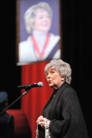 Final farewell paid to actress Ludmila Kasatkina