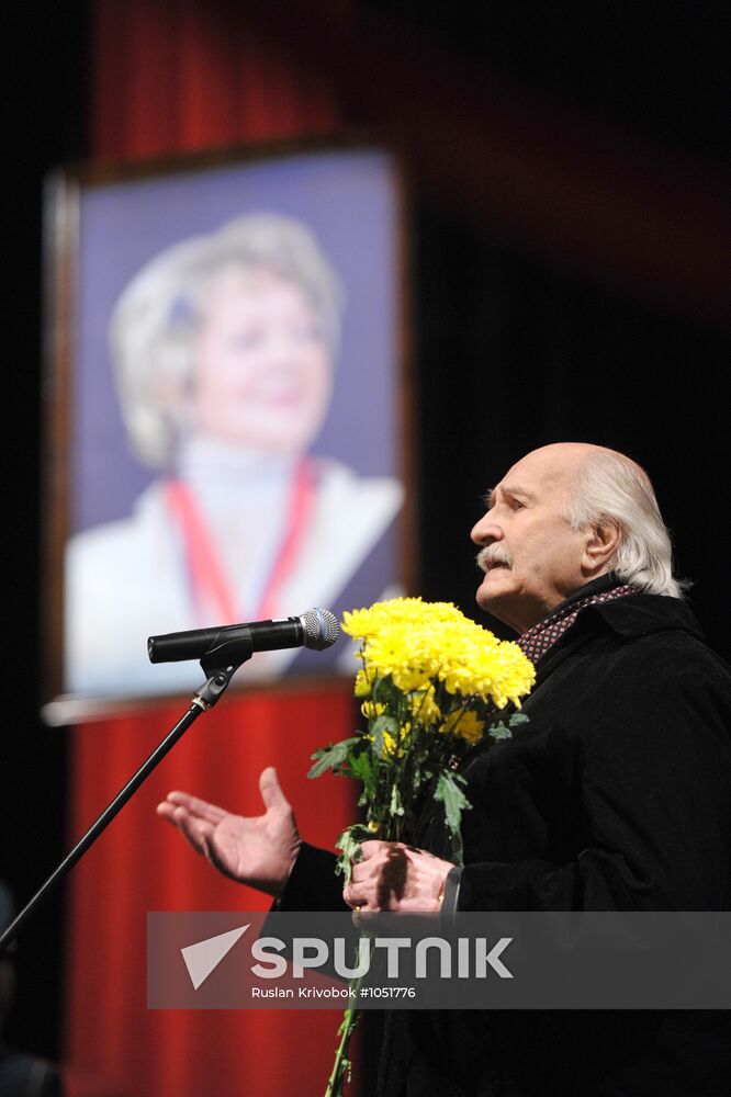 Final farewell paid to actress Ludmila Kasatkina