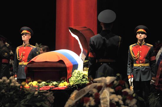Final farewell paid to actress Ludmila Kasatkina