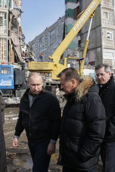 Putin visits site of partially collapsed building in Astrakhan