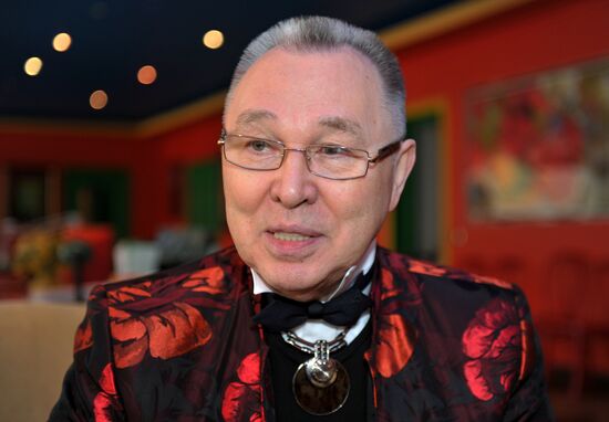 Fashion designer Vyacheslav Zaitsev gives interview