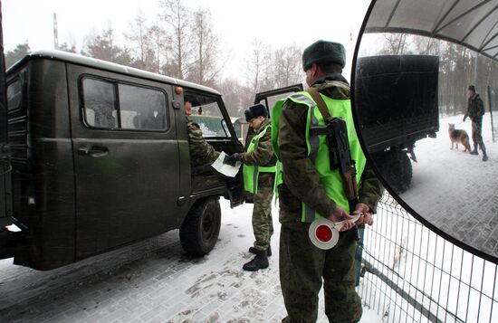 Work of border guards on Russian-Lithuanian border