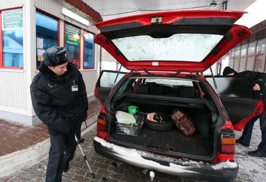 Work of border guards on Russian-Lithuanian border
