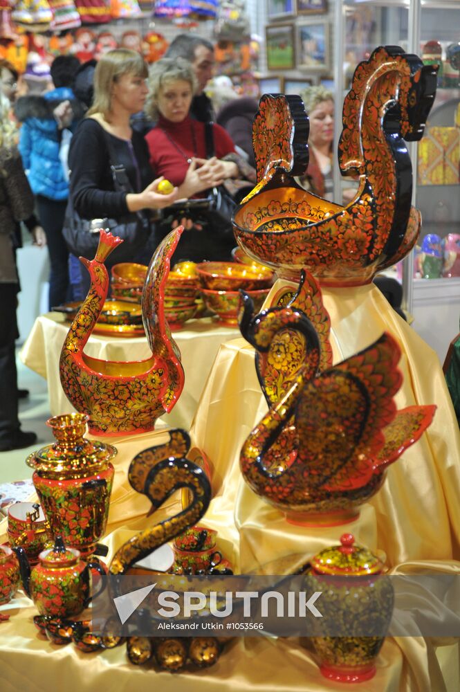 Exhibition of handicrafts "Ladya 2012" at Expocenter