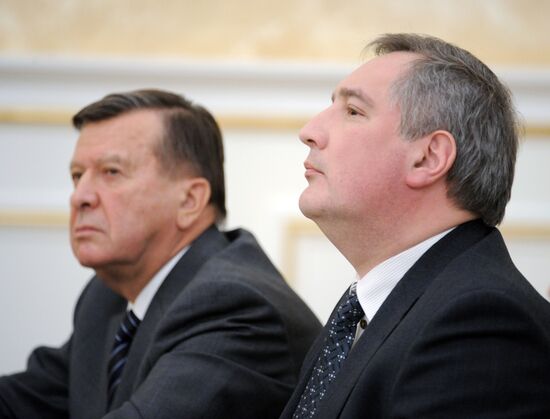 Vladimir Putin conducts Government Presidium meeting