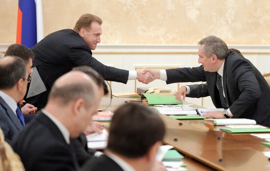 Vladimir Putin conducts Government Presidium meeting
