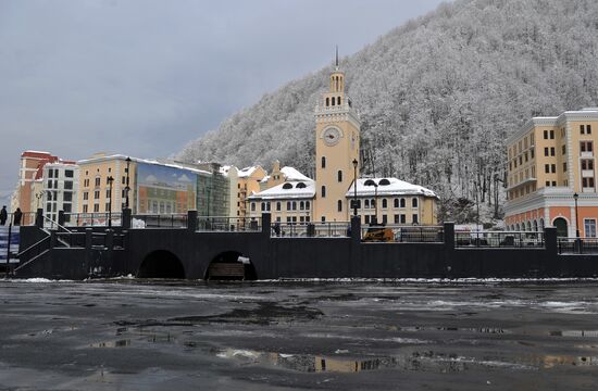 Construction of Rosa Khutor hotel complex