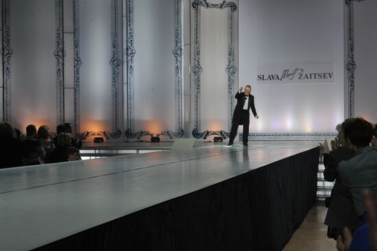 Vyacheslav Zaitsev holds anniversary fashion show