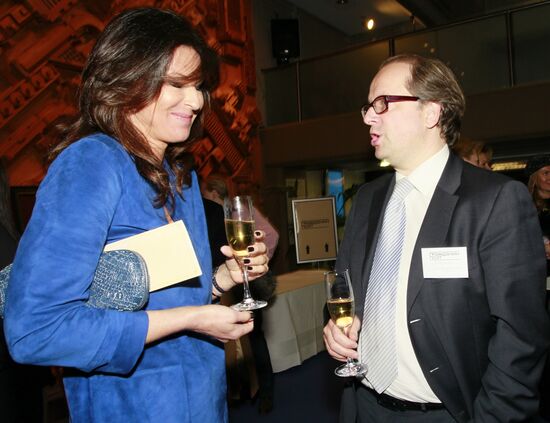 The Citizen Poet newsical in London