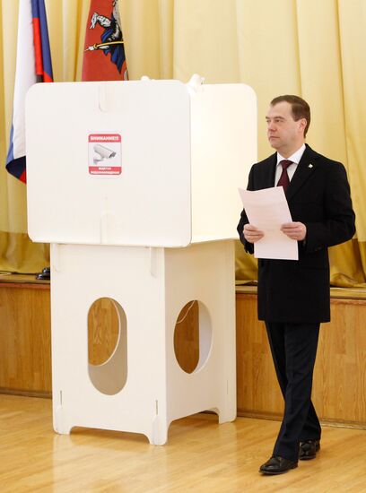 Dmitry Medvedev votes in Russian presidential election