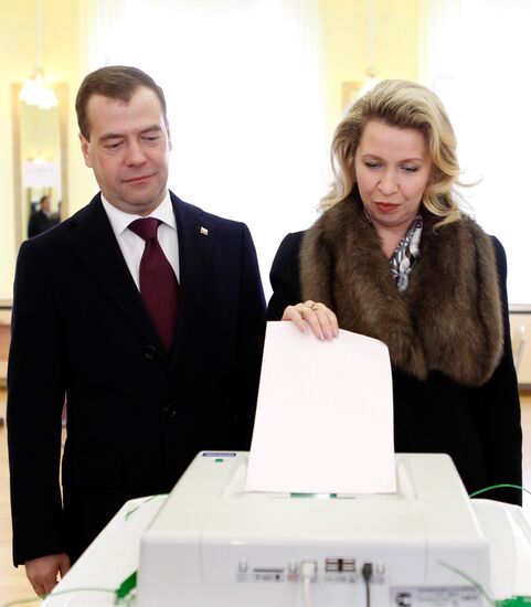 Dmitry Medvedev votes in Russian presidential election