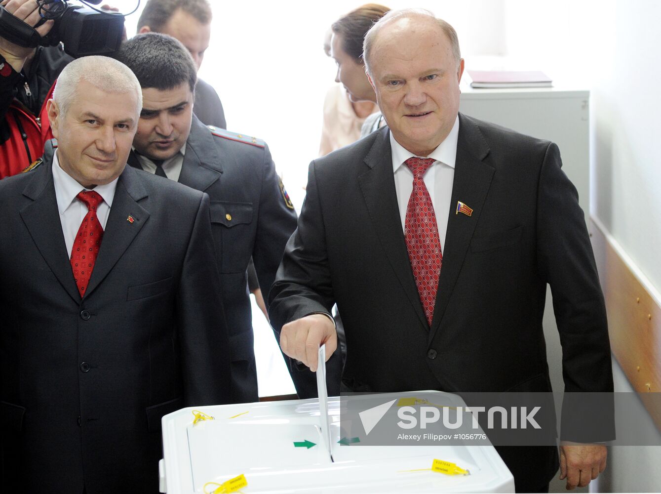 Gennady Zyuganov votes in Russian presidential election