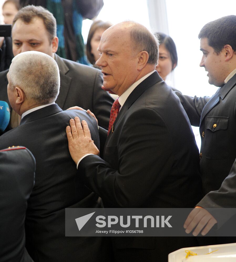 Gennady Zyuganov votes in Russian presidential election