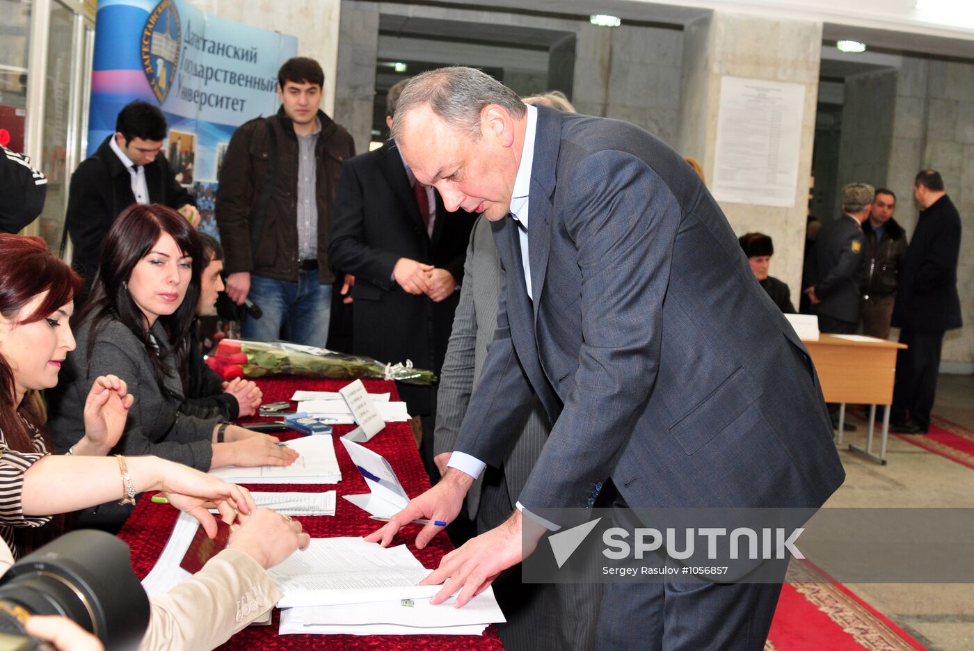 Head of Dagestan Magomedsalam Magomedov votes