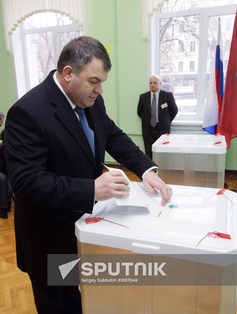 Defense Minister Anatly Serdyukov votes in presidential election