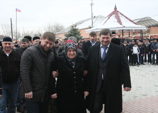 Ramzan Kadyrov votes in Russian presidential election