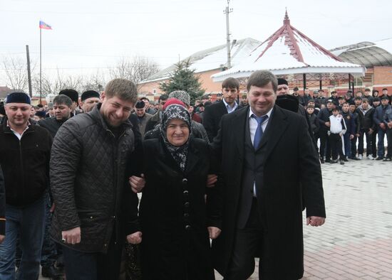 Ramzan Kadyrov votes in Russian presidential election