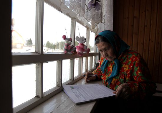 Russia votes in presidential election