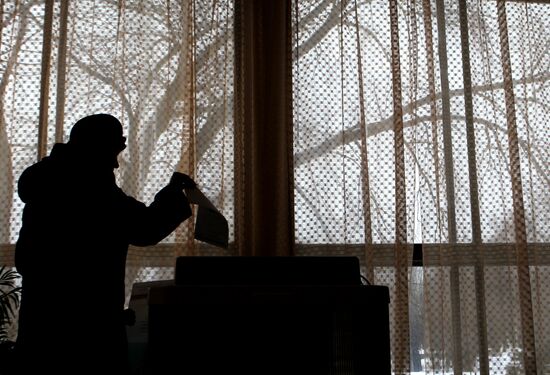 Russia votes in presidential election