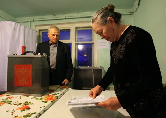 Vote counting at presidential election in Russia
