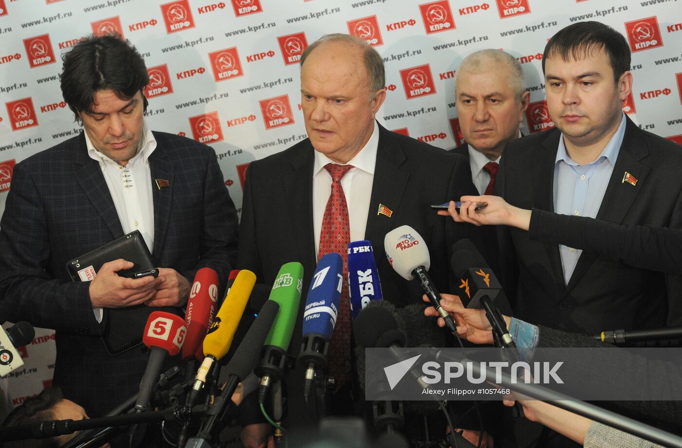 Presidential candidate Gennady Zyuganov at his headquarters