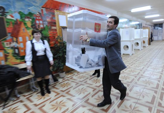Vote counting at presidential election in Russia