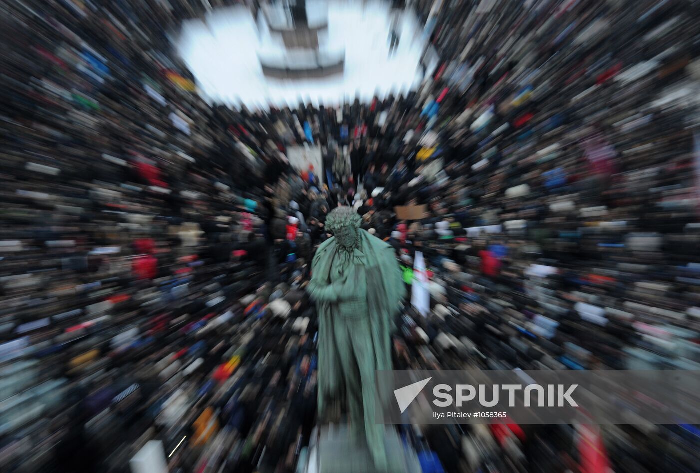 For Fair Election rally on Pushkinskaya Square in Moscow
