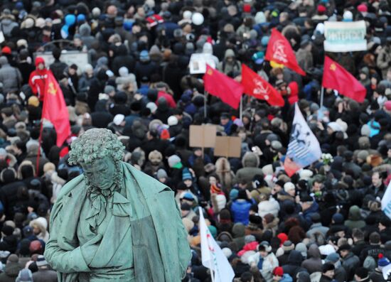 "For Fair Elections" rally in Moscow's Pushkin Square