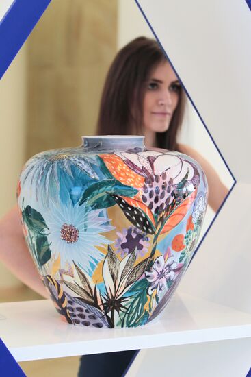 Imperatorsky Porcelain Manufactory's outlet launched
