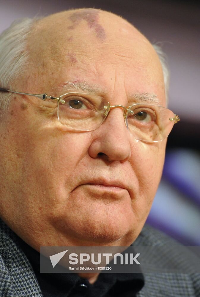 Mikhail Gorbachev speaks on radio station "Echo Moskvy"