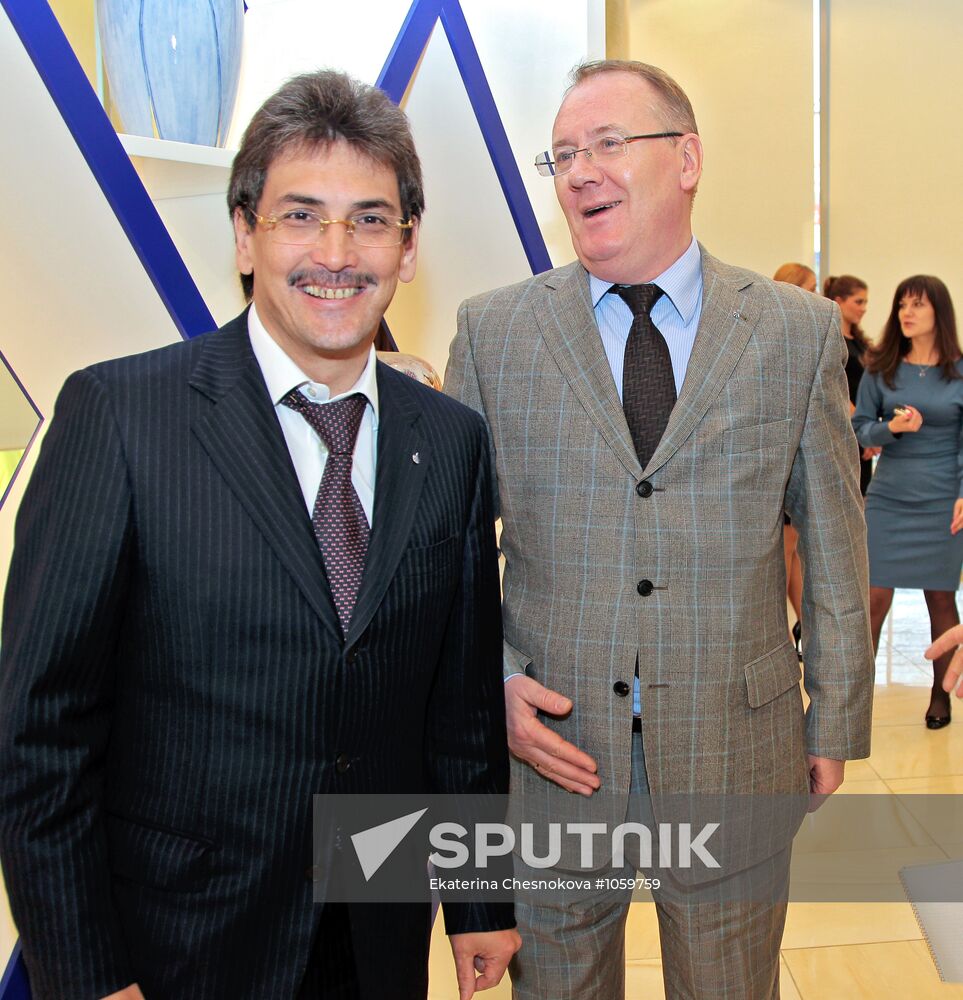 Imperial Porcelain Factory Shop opens in Moscow