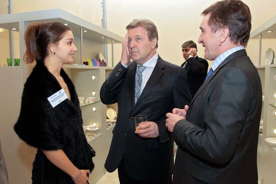 Opening of "Imperial Porcelain" store network