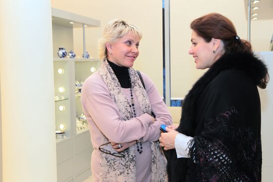 Opening of "Imperial Porcelain" store network