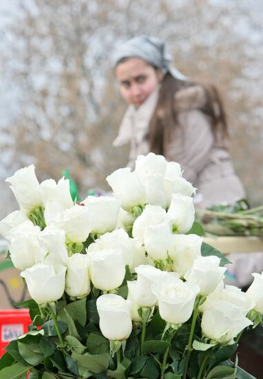 Buying flowers for Women's Day in Grozny