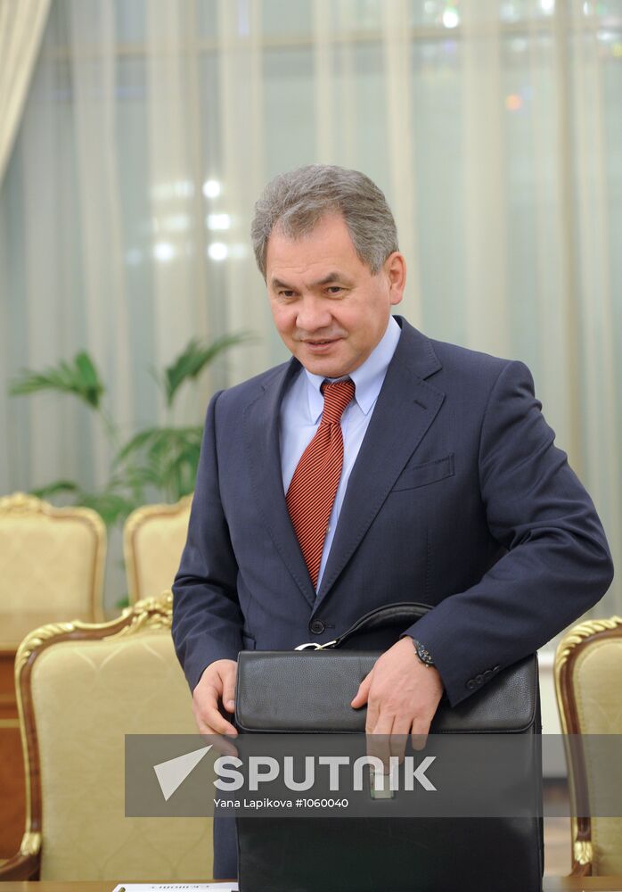 Vladimir Putin chairs meeting of Government Presidium