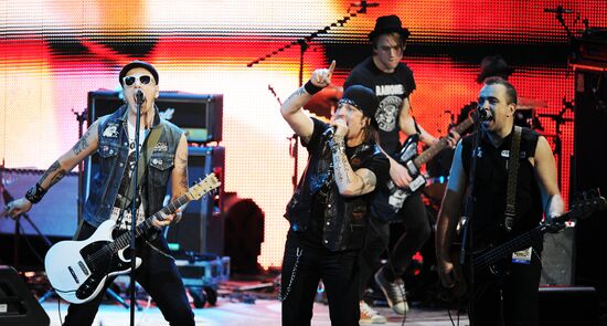 Chart's Dozen Music Awards