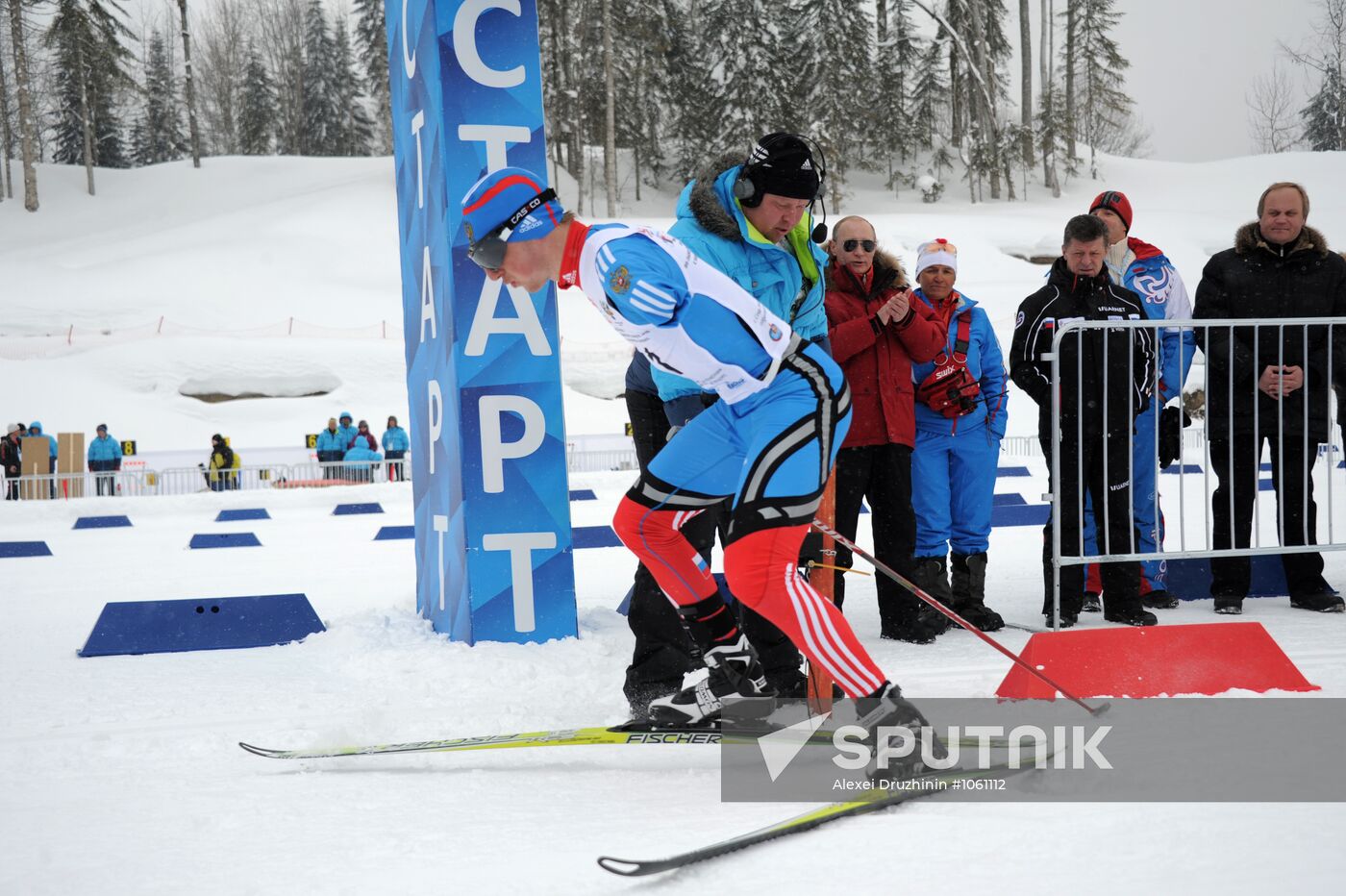 Putin at Paralympic championshp on ski races and biathlon