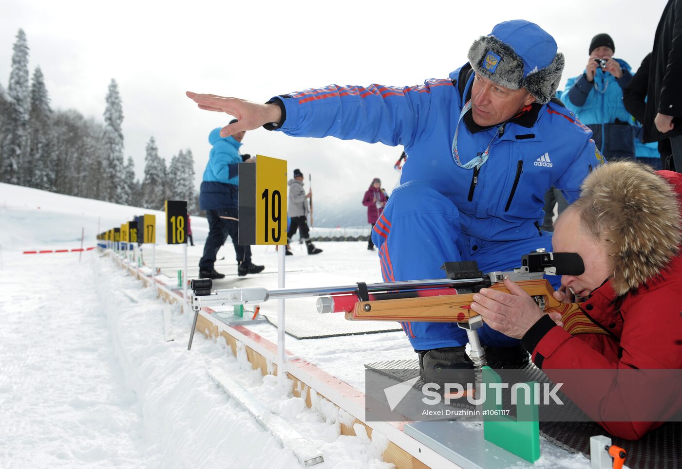 Putin at paralympic championship on ski races and biathlon