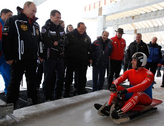 Dmitry Medvedev, Vladimir Putin visit bobsleigh and luge track