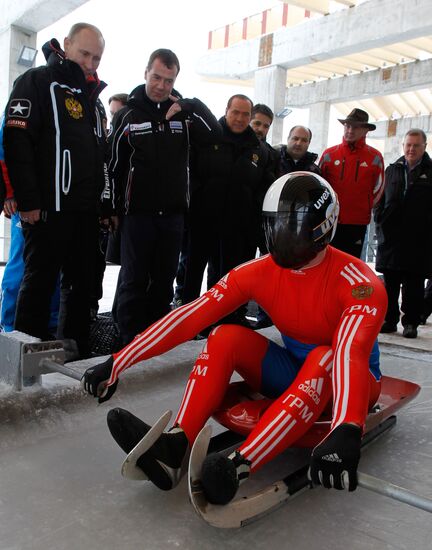 Dmitry Medvedev, Vladimir Putin visit bobsleigh and luge track