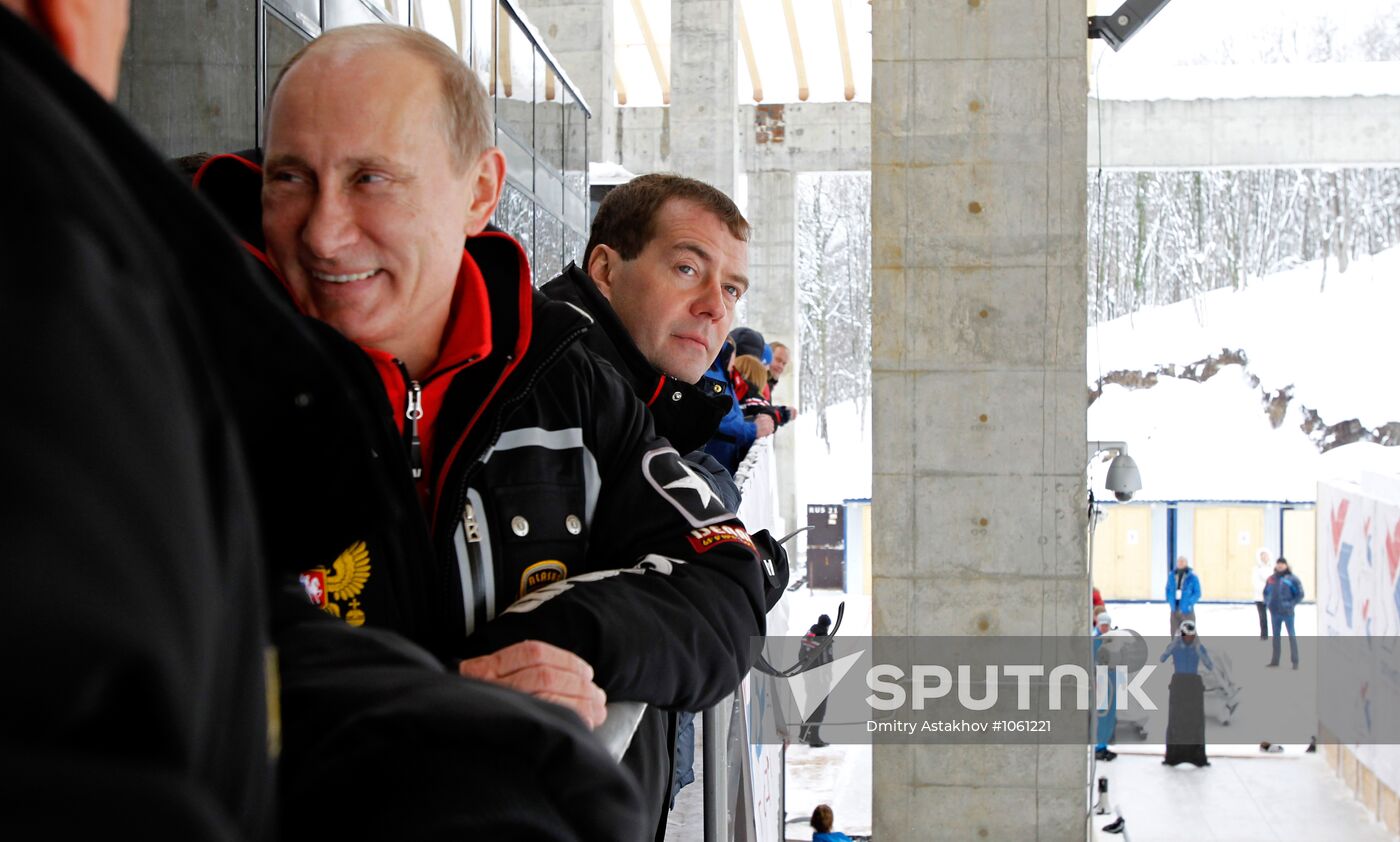 Dmitry Medvedev, Vladimir Putin visit bobsleigh and luge track