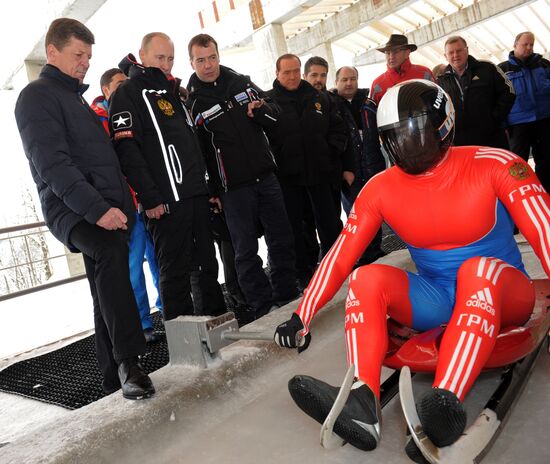 Dmitry Medvedev, Vladimir Putin visit bobsleigh and luge track