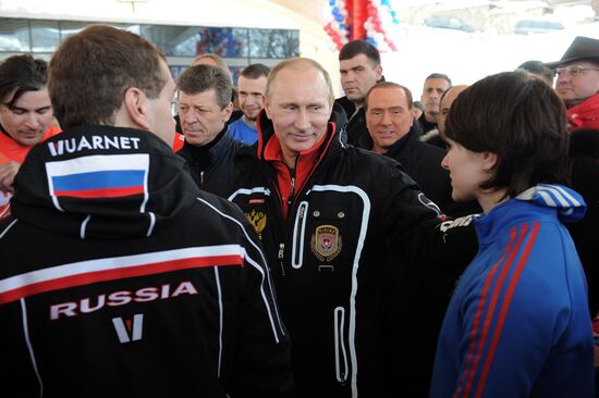 Dmitry Medvedev, Vladimir Putin visit bobsleigh and luge track