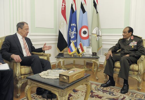 Sergei Lavrov meets with Egypt's military leader