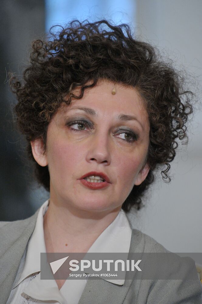 News conference on Union of the Theaters of Europe Festival