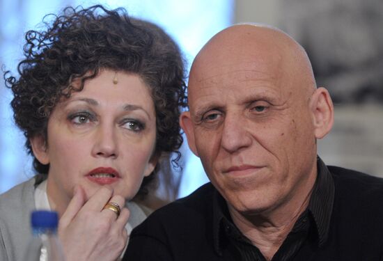 News conference on Union of the Theaters of Europe Festival