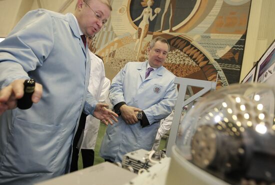 Dmitry Rogozin visits Zverev Krasnogorsk Plant