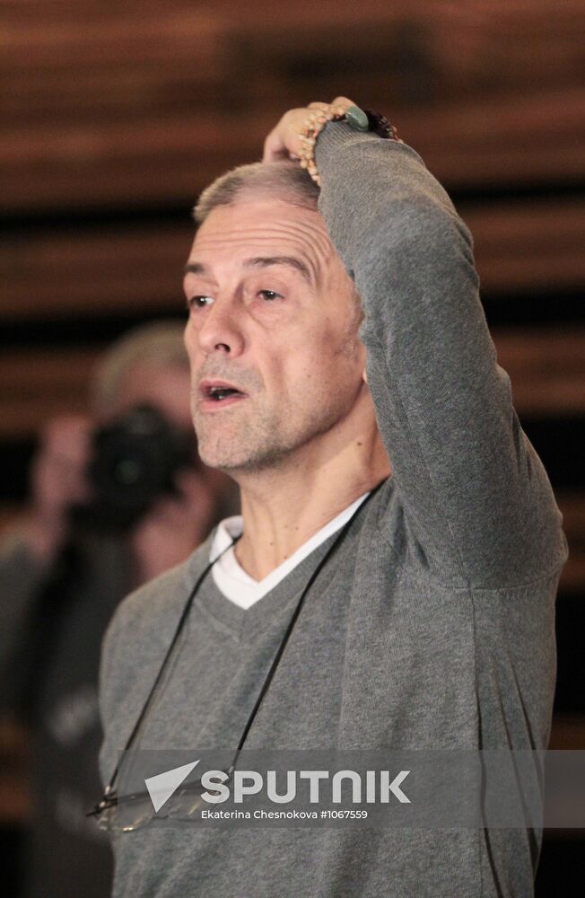 Press rehearsal of Eduard Boyakov's play "Waves" in Moscow